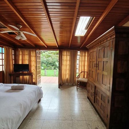 Turrialba Bed & Breakfast Экстерьер фото