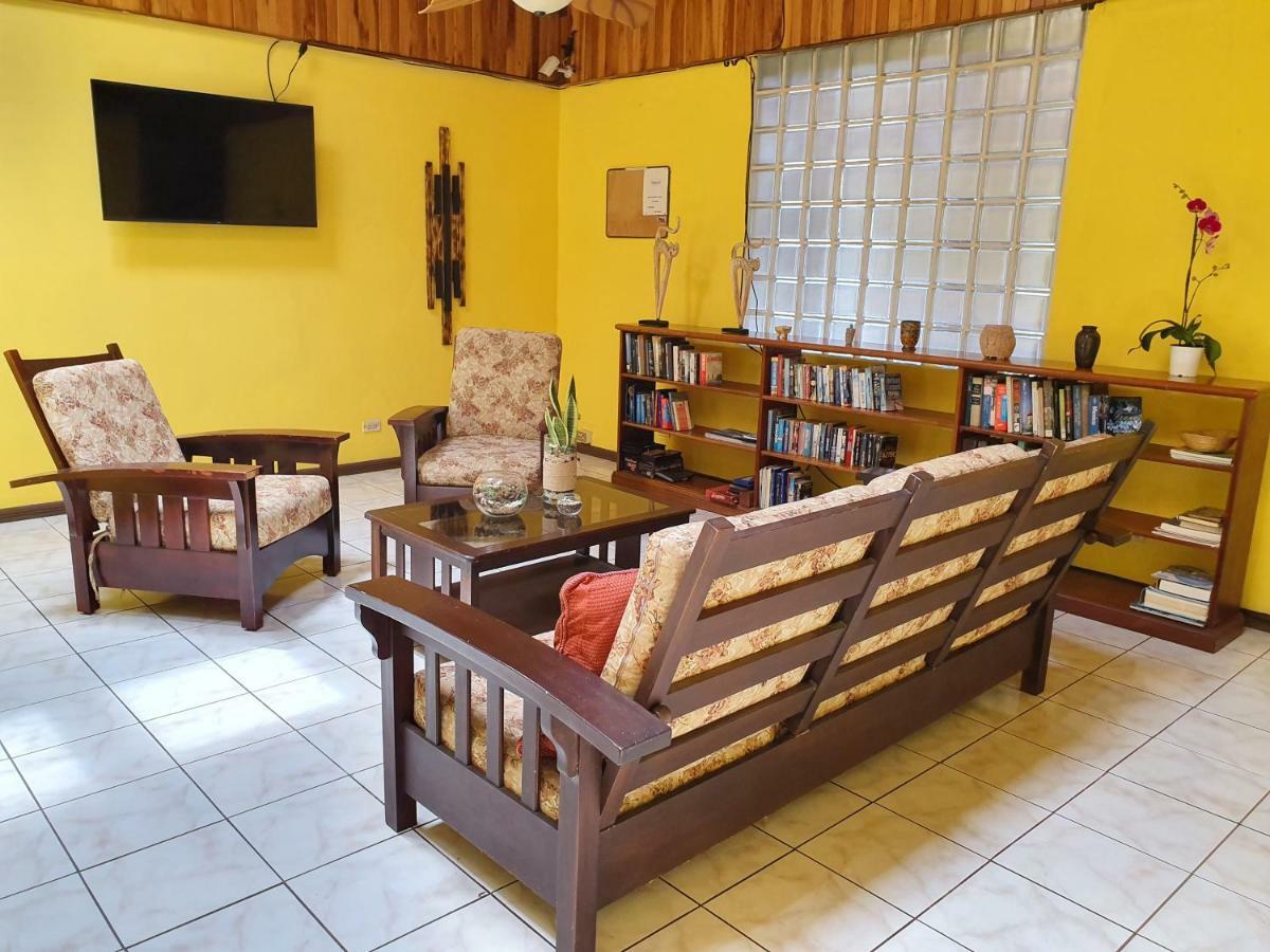 Turrialba Bed & Breakfast Экстерьер фото