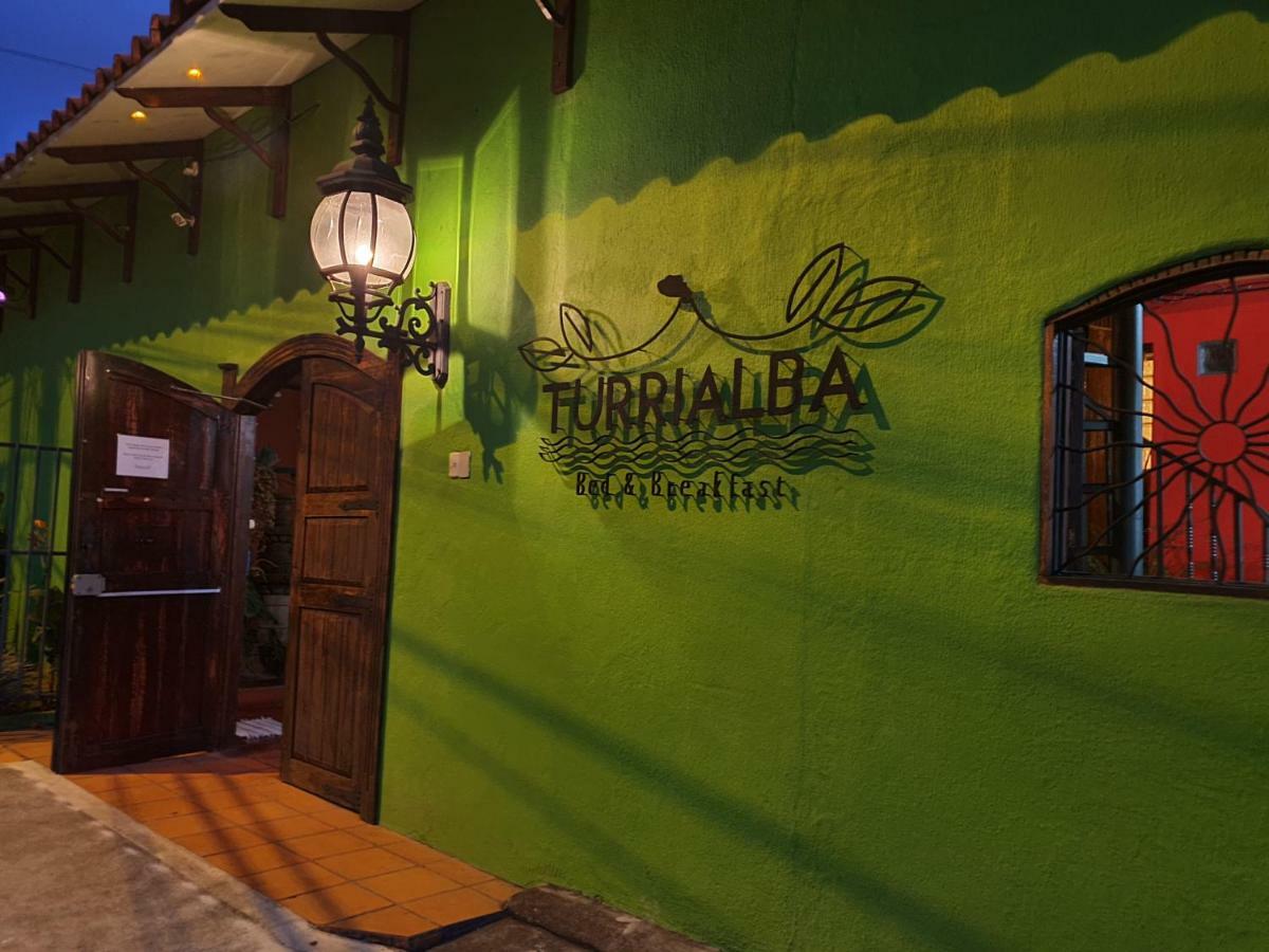 Turrialba Bed & Breakfast Экстерьер фото